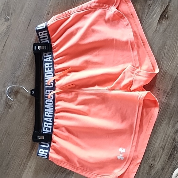 Under Armour Women's Vibrant Orange Athletic Shorts W White Tek Gear Nylon Top - Picture 6 of 6
